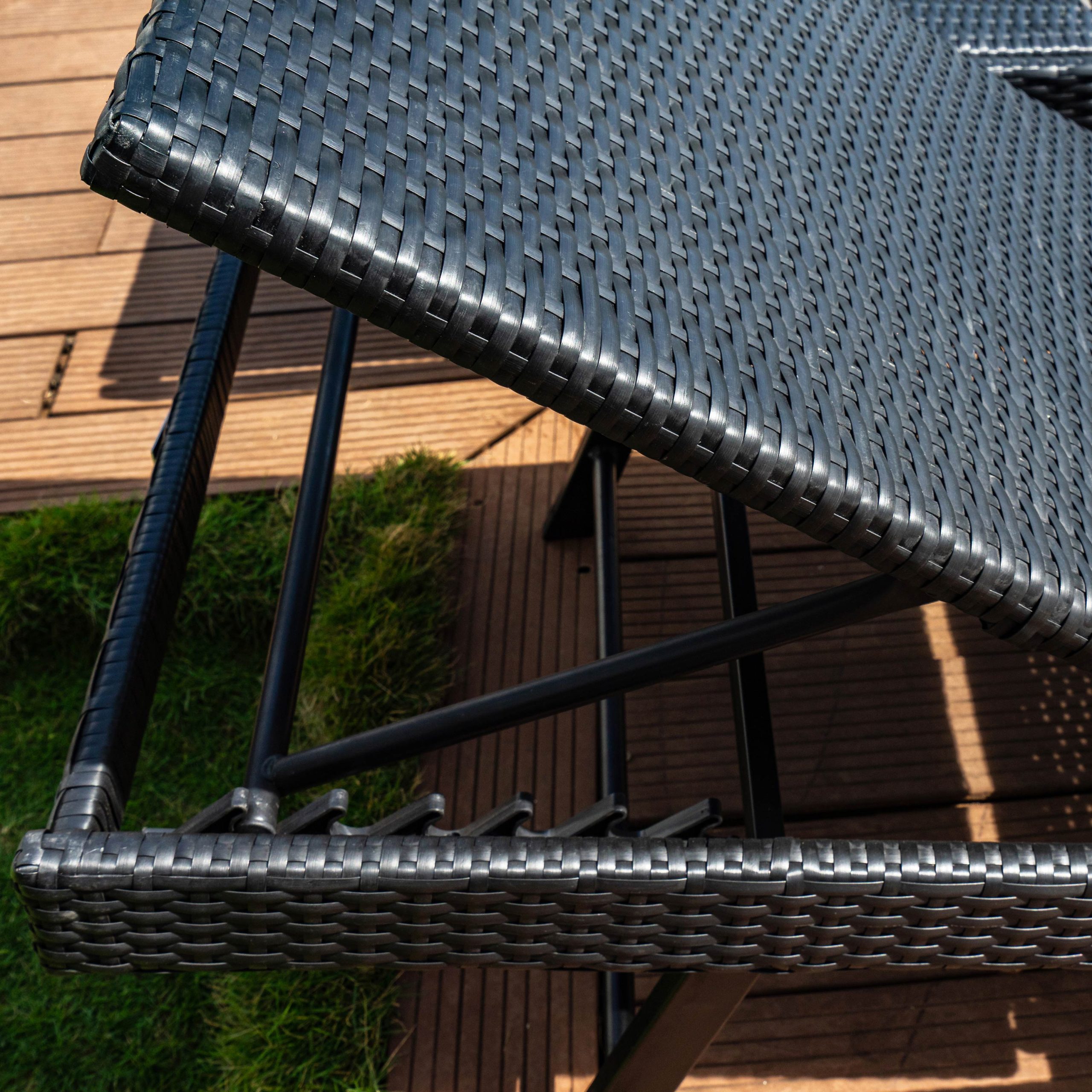 Ghế Nằm Hồ Bơi Mây Nhựa Faro