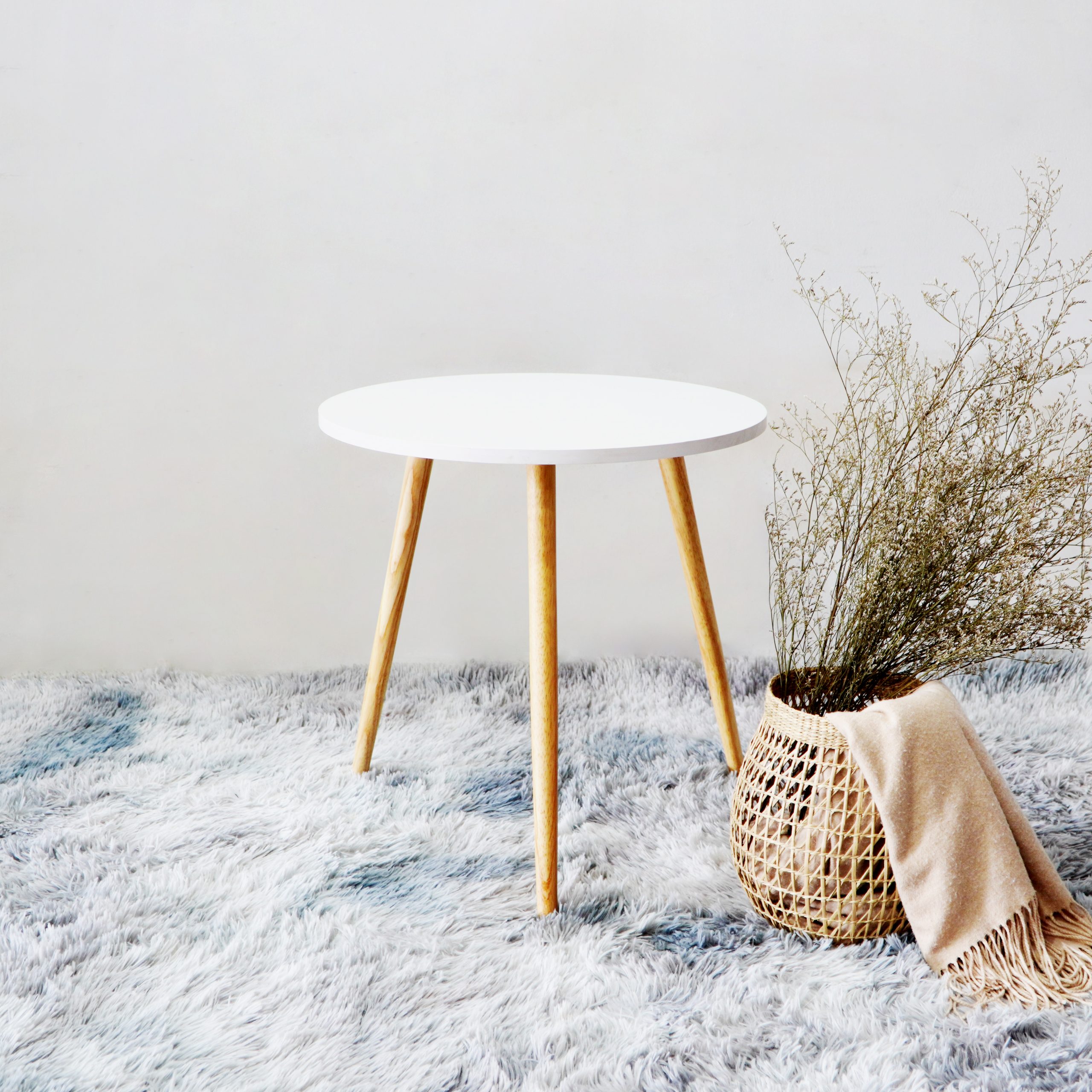 Bàn tròn phòng khách - Bàn đơn đa năng