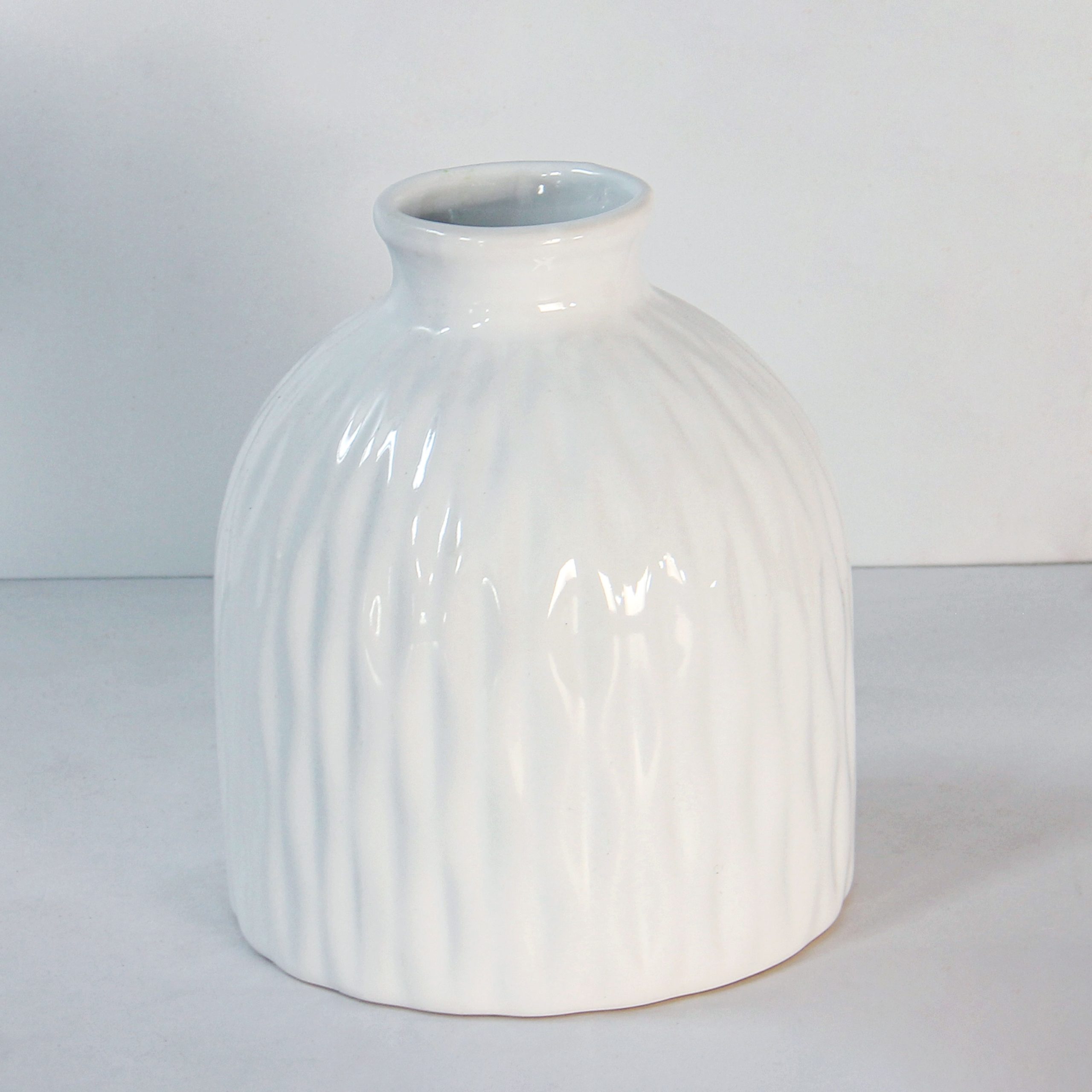 Bình Gốm Ivory hoa văn sọc