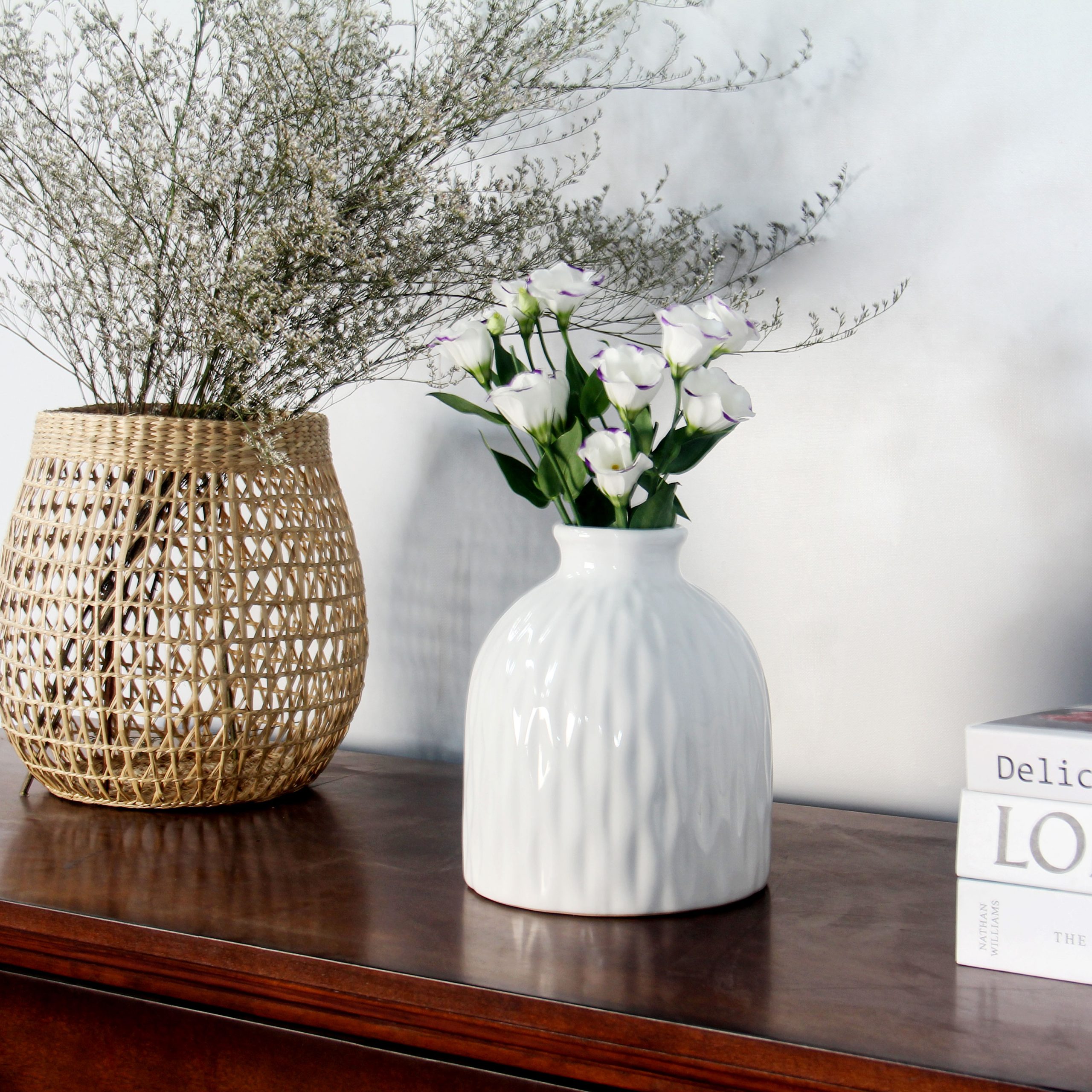 Bình Gốm Ivory hoa văn sọc