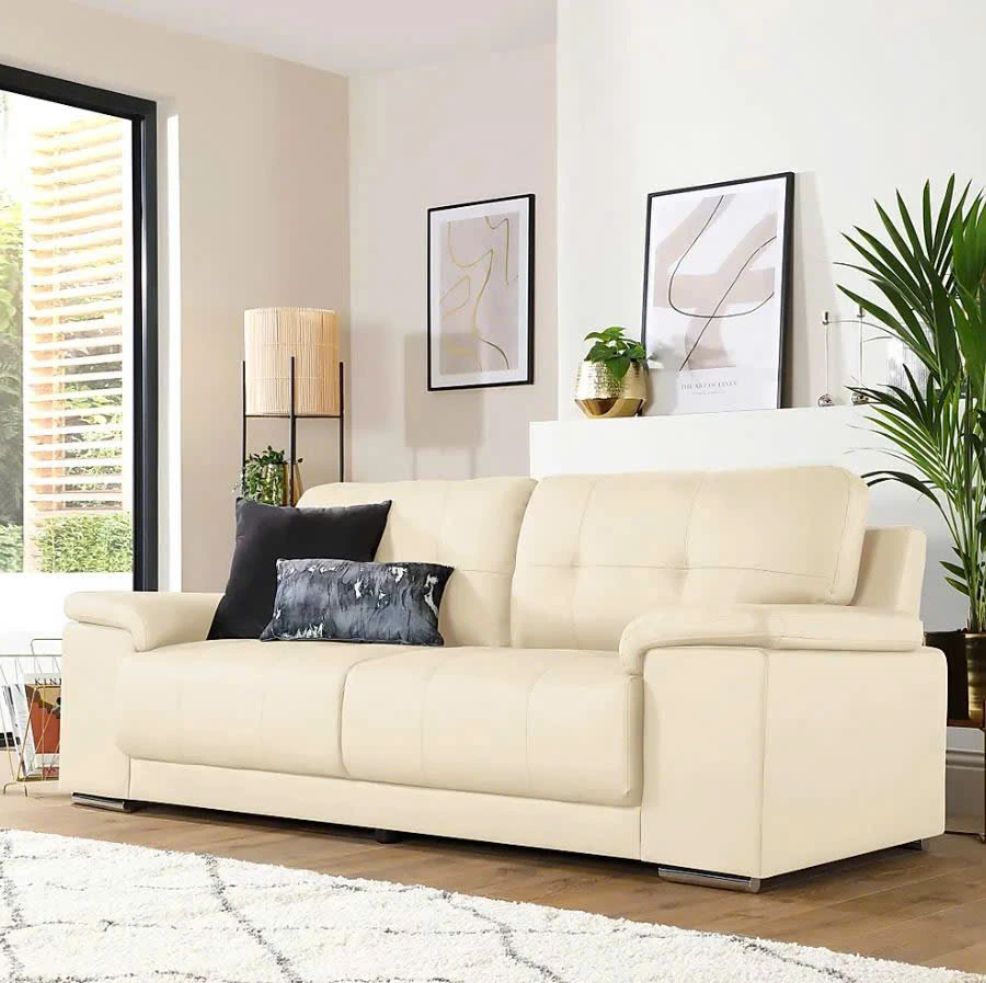 Ghế sofa mini phối nội thất tối giản trong căn hộ nhỏ